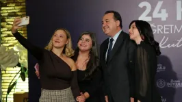 Başkan Dutlulu'dan Öğretmenlere Tarihi Müjde: Maaşlar 75 Bin TL'ye Yükseldi