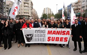 Gazeteciliğin Keskin Kalemi Uğur Mumcu Manisa'da Anıldı