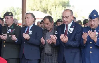 Kahraman Kore Gazisi Osman Nuri Özer Askerî Törenle Son Yolculuğuna Uğurlandı