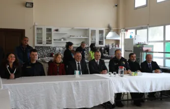 Miraç Kandilinde Yunusemre Engelsiz Yaşam Merkezi'nde Lokma Hayrı