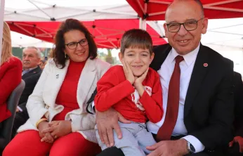 Turgutlu'da Çocukların Hayalleri 'Sanat İyileştirir' ile Umuda Dönüşüyor