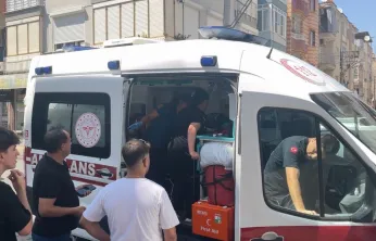 Turgutlu'da Motosiklet Kazası: Kadın Sürücü Hastaneye Kaldırıldı