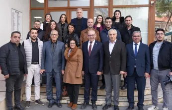 Turgutlu'nun Basın Emekçileriyle Buluşan Başkan Çetin Akın: 'Zor koşullarda bu mesleği icra etmek büyük bir başarı'