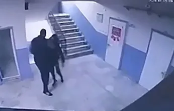 Turgutlu'da Skandal: Müdür, otizmli öğrenciyi merdivenlerden aşağıya attı!
