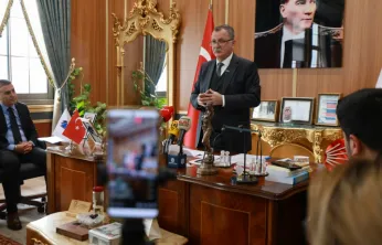 Yunusemre Belediye Başkanı Semih Balaban2025 Unutamayacağımız Ama Unutmak İstediğimiz Bir Yıl Oldu'