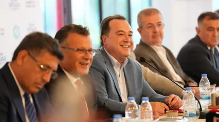Başkan Dutlulu Akhisar'da Basınla Buluştu: Turgutlu'nun Sorunlarını Haber Kasaba Gündeme Taşıdı