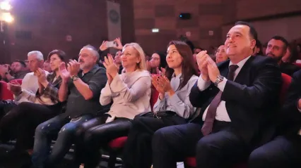 Başkan Dutlulu, 'Romeo ve Juliet' Gösterisini Manisalılarla Birlikte İzledi