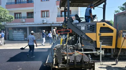 Büyükşehir'in Asfalt Çalışmaları Hız Kesmiyor: Sözler Tutuluyor Yollar Yapılıyor