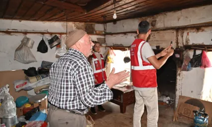 Büyükşehirden Deprem Mağdurlarına Yardım Eli