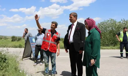 Kula Belediye Başkanı Dönmez, Burçakovası'ndaki MASKİ Çalışmalarını Yerinde İnceledi