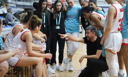 Manisa'nın Tek Kadın Basketbol Takımının Rakibi Bursa Ekibi