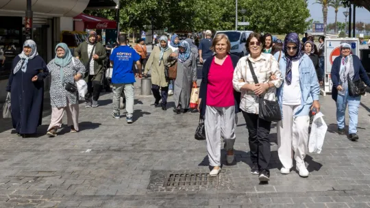 Yunusemreli Kadınlar İzmir'i Gezecek