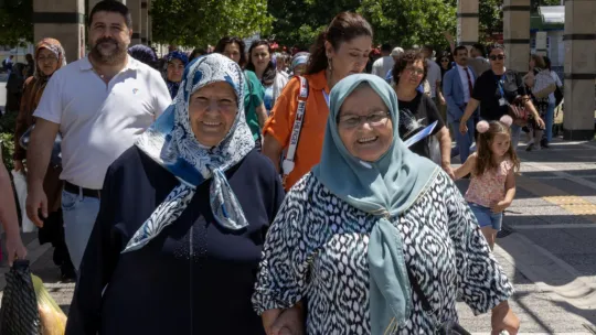 Yunusemreli Kadınlar İzmir'i Gezecek