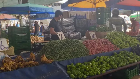 Turgutlu'da hijyen kuralları hiçe sayılıyor