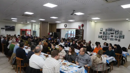 Başkan Çetin Akın Mesaisine Belediye Personeliyle Başladı