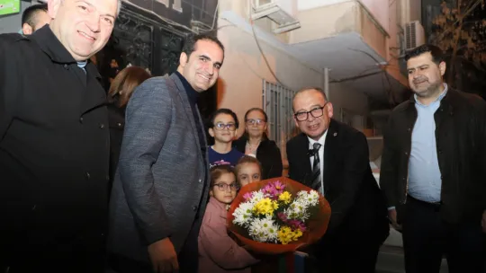 CHP Turgutlu Belediye Başkan Adayı Akın: 'Biz gönüller yapmaya geldik'