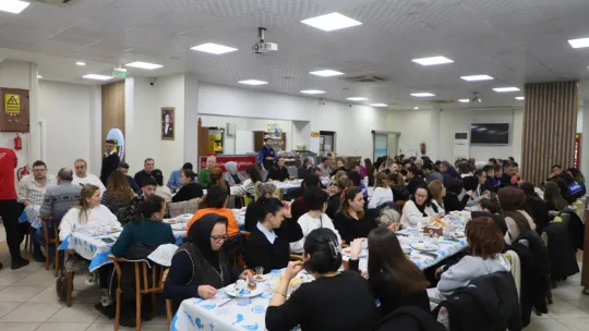 Başkan Çetin Akın Mesaisine Belediye Personeliyle Başladı