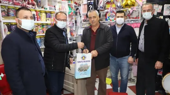 Gazeteciler Gününde Başkan Akın'a 'Teşekkür Belgesi Verildi'