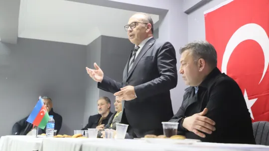 CHP Turgutlu Belediye Başkan Adayı Akın: 'Biz gönüller yapmaya geldik'