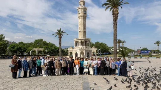 Yunusemreli Kadınlar İzmir'i Gezecek