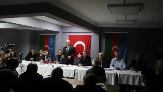 CHP Turgutlu Belediye Başkan Adayı Akın: 'Biz gönüller yapmaya geldik'