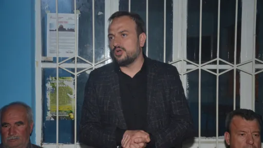 CHP Belediyelerinde Ücretsiz Traktör Verilecekti Hani Nerede!