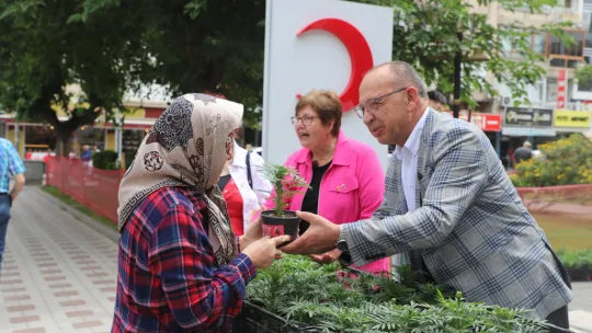 Başkan Çetin Akın'dan Anneler Günü Kutlaması