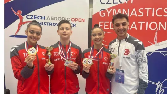 Manisa BBSK'lı Milli Sporcular Başkan Ferdi Zeyrek'in konuğu oldu