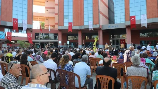 Teknoloji Fakültesi'nin mezuniyet töreni coşkuyla kutlandı