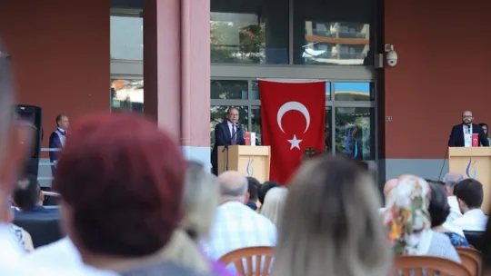 Teknoloji Fakültesi'nin mezuniyet töreni coşkuyla kutlandı