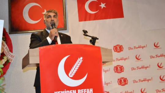 Yeniden Refah Partisi Yunusemre İlçe Başkanı Mehmet Baki Çelik güven tazeledi