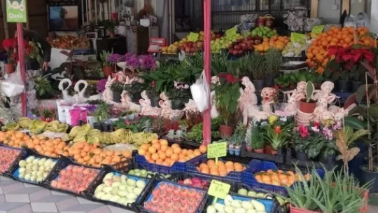 Turgutlu'nun en iyi manavı Orhan babanın yeri oldu