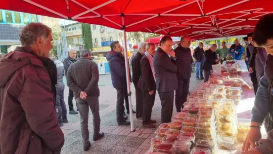 Turgutlu'da Gazze Halkına Destek İçin Kermes Düzenlendi