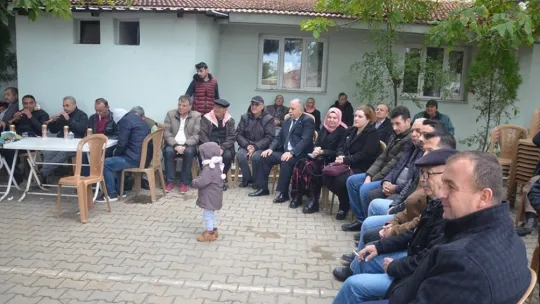 Turgutlu'da Ahmet Orhan'a yoğun ilgi