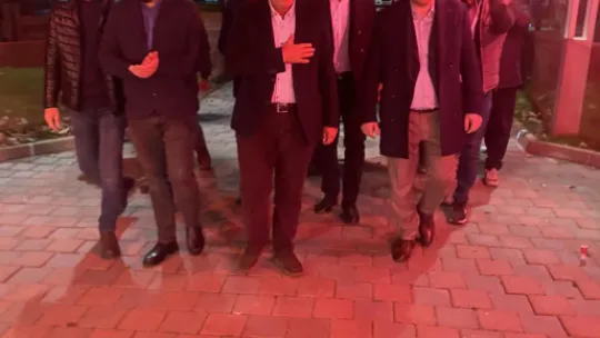 Başkan adayı Mustafa Serhat Orhan, Karadenizliler Derneği'ni ziyaret etti.