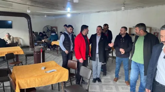 Çepnidere Mahallesi'nde Büyük Birlik Partisi Belediye Başkan Adayı Yıldıray Karataş'a Büyük İlgi