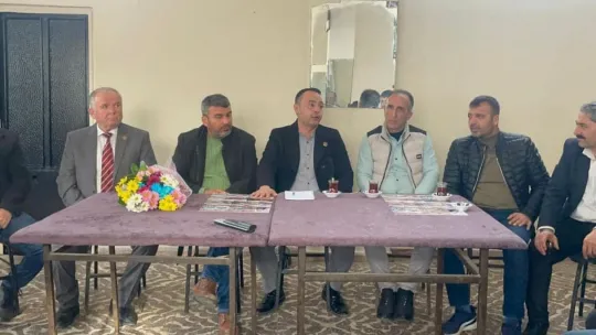 Çepnidere Mahallesi'nde Büyük Birlik Partisi Belediye Başkan Adayı Yıldıray Karataş'a Büyük İlgi