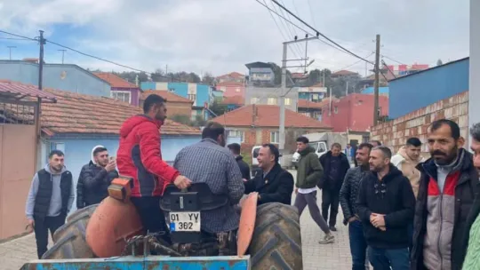 Çepnidere Mahallesi'nde Büyük Birlik Partisi Belediye Başkan Adayı Yıldıray Karataş'a Büyük İlgi