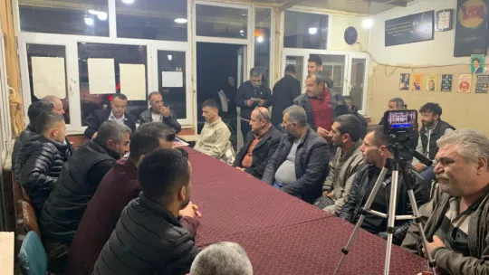 BBP Başkan Adayı Yıldıray Karataş, Yedieylül Mahallesi'nde yoğun ilgiyle karşılandı (VİDEO)