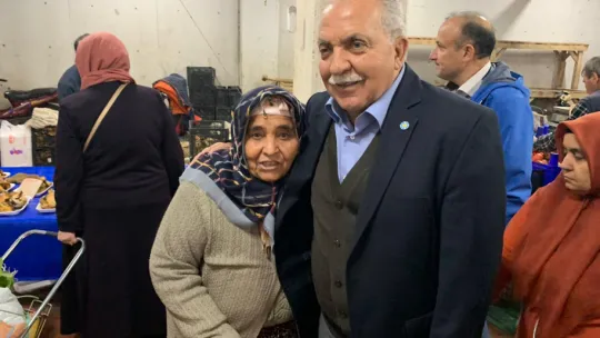 Başkan Adayı Orhan, 'Cumartesi Pazarını Ziyaret Etti'