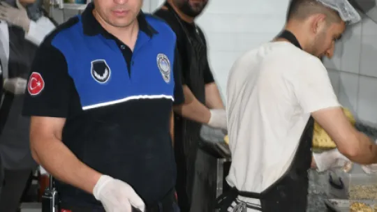 Manisa'da Kurban Bayramı Öncesi Zabıta Denetimleri Sıklaştırıldı