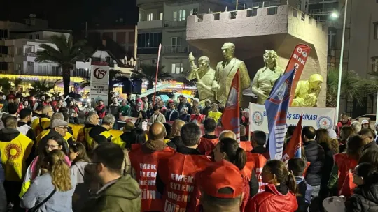 Turgutlu'da 1 Mayıs Coşkusu Emek ve Dayanışma Sokaklara Taştı