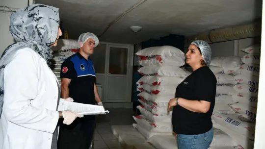 Manisa'da Kurban Bayramı Öncesi Zabıta Denetimleri Sıklaştırıldı