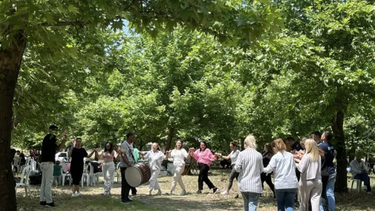 Manisa Büyükşehir Belediyesi Çalışanları Turgutlu'da Hafta Sonu Etkinliğinde Buluştu