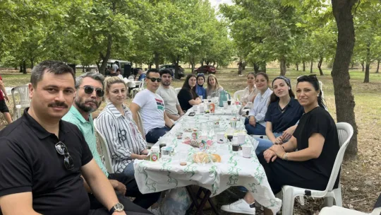 Manisa Büyükşehir Belediyesi Çalışanları Turgutlu'da Hafta Sonu Etkinliğinde Buluştu