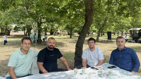 Manisa Büyükşehir Belediyesi Çalışanları Turgutlu'da Hafta Sonu Etkinliğinde Buluştu