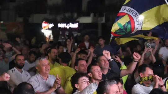 Fenerbahçe Beko EuroLeague Şampiyonu! Turgutlu'da Coşkulu Kutlama