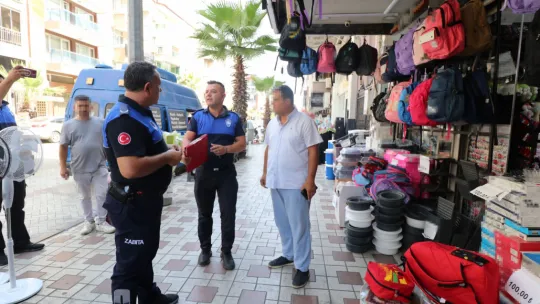 Turgutlu Zabıtasından Kaldırım İşgali Denetimi