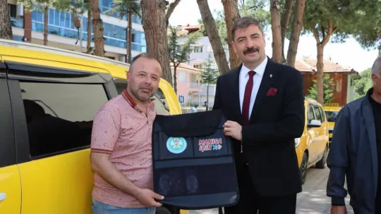 Kulalı Taksi Esnaflarına Büyükşehir Jesti