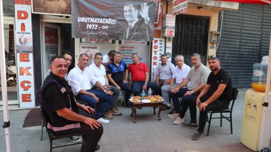 Merhum Başkan Ferdi Zeyrek'in Anısına Turgutlu'da Lokma Hayrı Düzenlendi